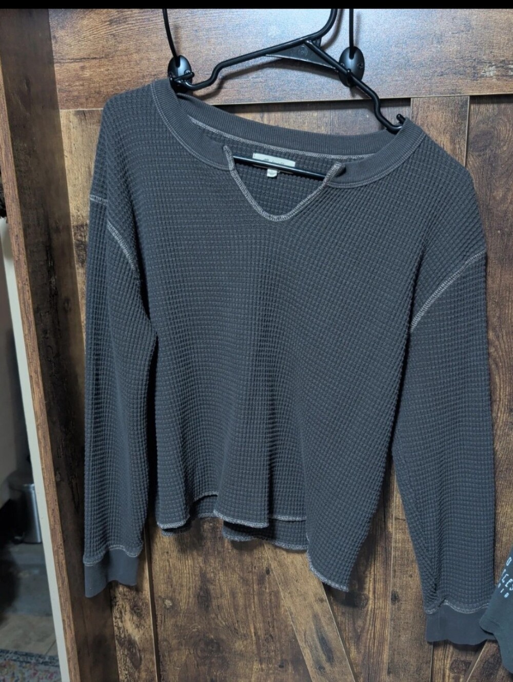 Madewell crop long sleeve waffle thermal shirt. Thick quality material.